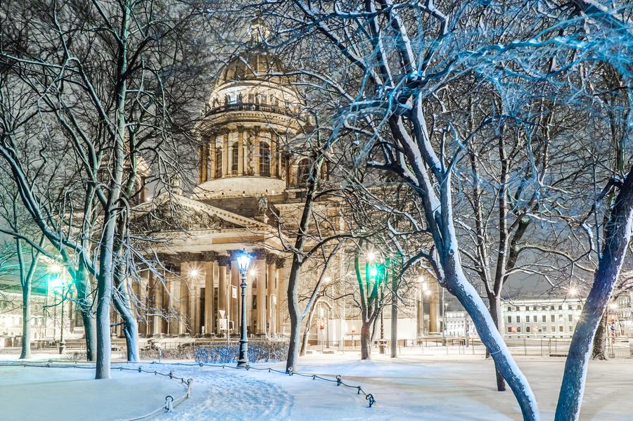 Огни зимнего Петербурга 4 дня