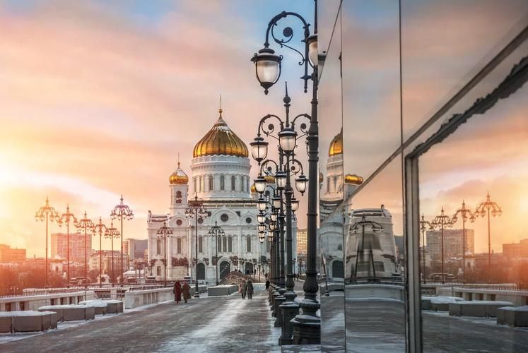 Старое и новое: диалог в архитектуре города 6 дней