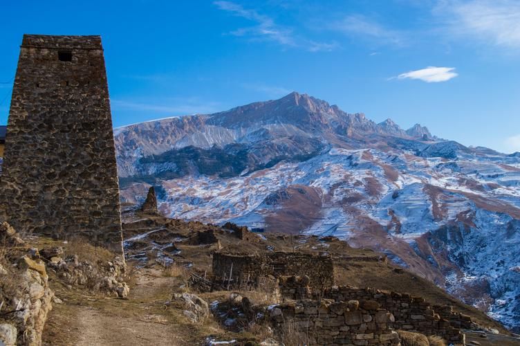 Палитра святых храмов, ущелий и виноградных вин