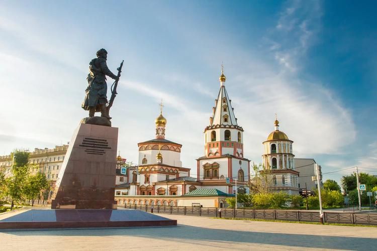 Золотая палитра Байкала из Нижнего Новгорода