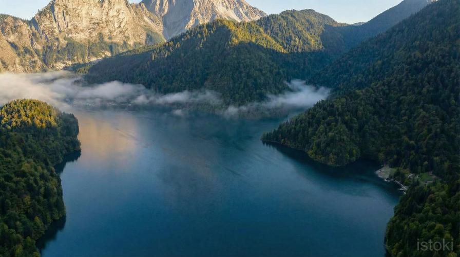 Мелодия Абхазии: путешествие сквозь пейзажи и легенды