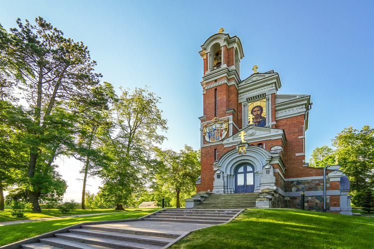 Могилёв — поэзия в камне. Бобруйск — сила в стенах