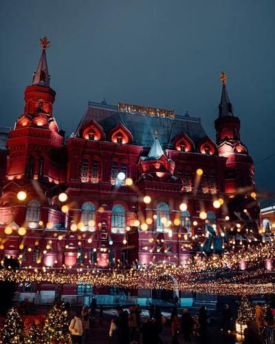 Столичный дуэт: Петербург и Москва